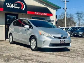 2013 TOYOTA PRIUS V FIVE