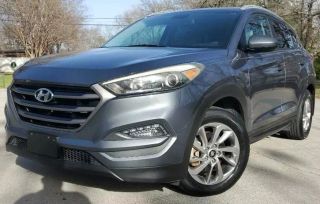 2016 HYUNDAI TUCSON SE