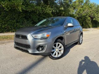 2015 MITSUBISHI OUTLANDER ES