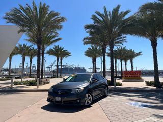 2013 TOYOTA CAMRY SE