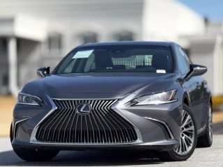 Image of 2019 LEXUS ES