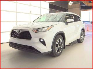 Image of 2022 TOYOTA HIGHLANDER