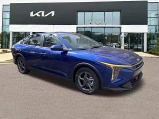 2025 KIA K4 LXS SEDAN 4D