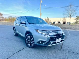 2019 MITSUBISHI OUTLANDER SE