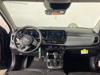 2025 KIA SELTOS LX
