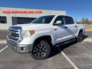 2015 TOYOTA TUNDRA SR5