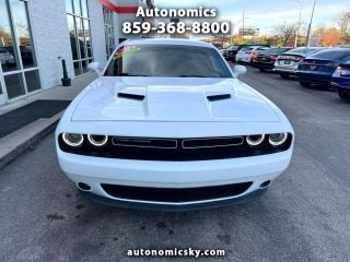2020 DODGE CHALLENGER SXT