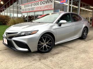 2022 TOYOTA CAMRY SE