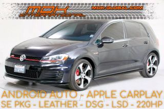 2017 VOLKSWAGEN GOLF GTI SE
