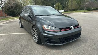 Image of 2017 VOLKSWAGEN GOLF GTI