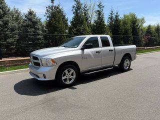 Image of 2016 RAM 1500 QUAD CAB