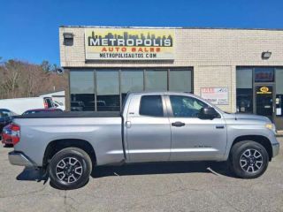 2017 TOYOTA TUNDRA SR5