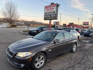 Image of 2013 BMW 5 SERIES