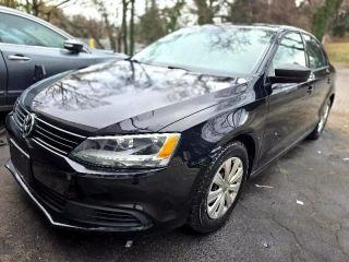 2013 VOLKSWAGEN JETTA S