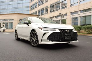 Image of 2019 TOYOTA AVALON