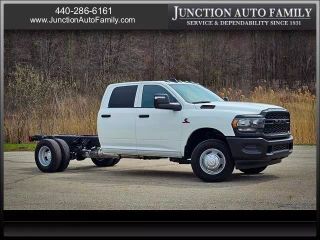 2024 RAM RAM 3500 CHASSIS CAB TRADESMAN