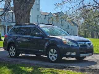 2010 SUBARU OUTBACK 2.5I LIMITED