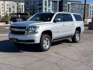 2017 CHEVROLET SUBURBAN LT