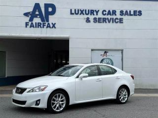 Image of 2011 LEXUS IS