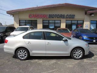 2011 VOLKSWAGEN JETTA SE