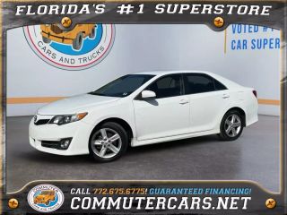 2014 TOYOTA CAMRY SE