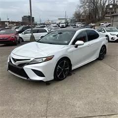 2019 TOYOTA CAMRY XSE