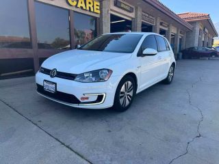 2016 VOLKSWAGEN E-GOLF SE