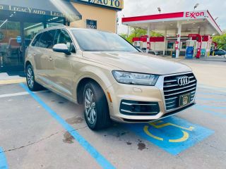Image of 2019 AUDI Q7