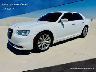 2017 CHRYSLER 300 LIMITED