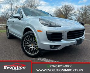 Image of 2017 PORSCHE CAYENNE