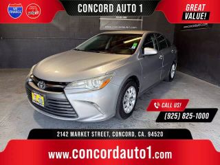 2015 TOYOTA CAMRY LE