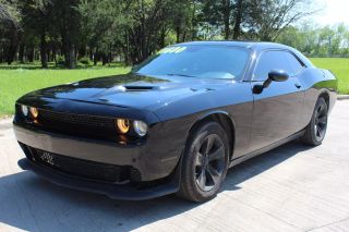 2017 DODGE CHALLENGER SXT
