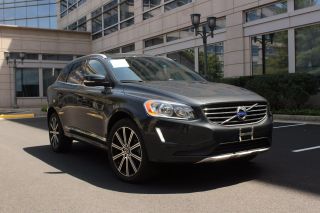 Image of 2015 VOLVO XC60
