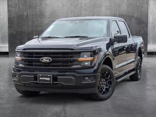 2025 FORD F150 SUPERCREW CAB XLT PICKUP 4D 5 1/2 FT