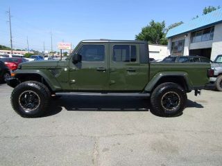 2021 JEEP GLADIATOR SPORT S