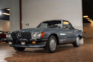 Image of 1986 MERCEDES-BENZ 560 SERIES