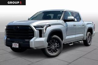 2025 TOYOTA TUNDRA CREWMAX SR5 PICKUP 4D 5 1/2 FT