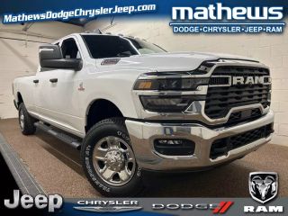 2025 RAM 2500 CREW CAB TRADESMAN PICKUP 4D 8 FT
