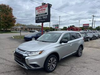 Image of 2020 MITSUBISHI OUTLANDER