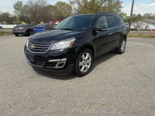 2017 CHEVROLET TRAVERSE LT