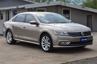 Image of 2016 VOLKSWAGEN PASSAT