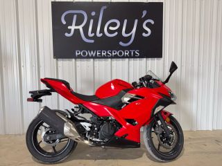 Image of 2021 KAWASAKI NINJA 400