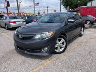 Image of 2012 TOYOTA CAMRY