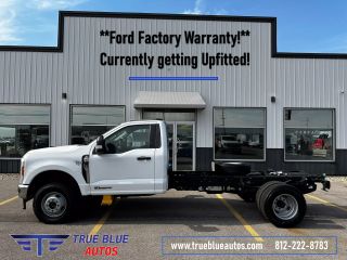 Image of 2024 FORD F350 SUPER DUTY REGULAR CAB & CHASSIS