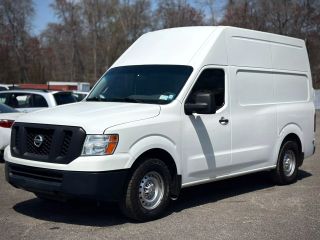 2015 NISSAN NV2500 S