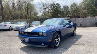 2010 DODGE CHALLENGER SE