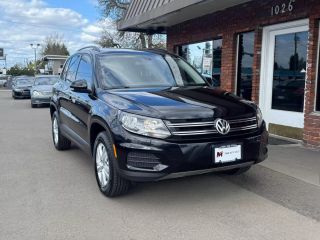 Image of 2017 VOLKSWAGEN TIGUAN