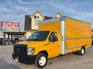 2019 Ford E350 Super Duty Cutaway - Image 27