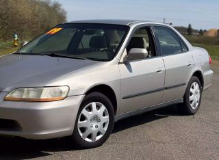 1999 HONDA ACCORD LX