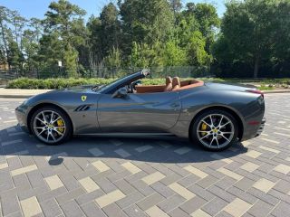 2010 FERRARI CALIFORNIA BASE